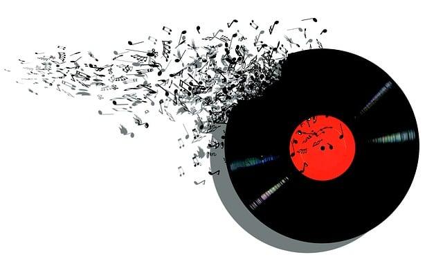 78. roky móda: Disco je večné – ako nosiť zvonové nohavice dnes