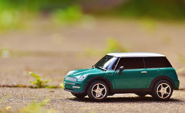 Mini šaty: Mini revolúcia - 7 štýlov krátkych šiat pre odvážne ženy